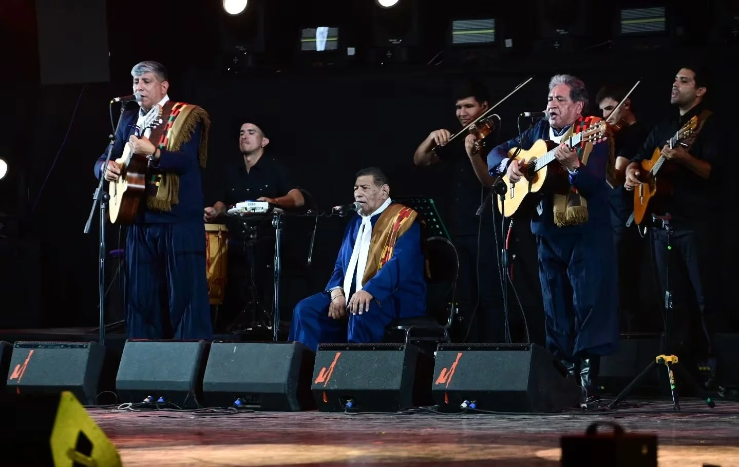 Show de Los Manseros Santiagueños