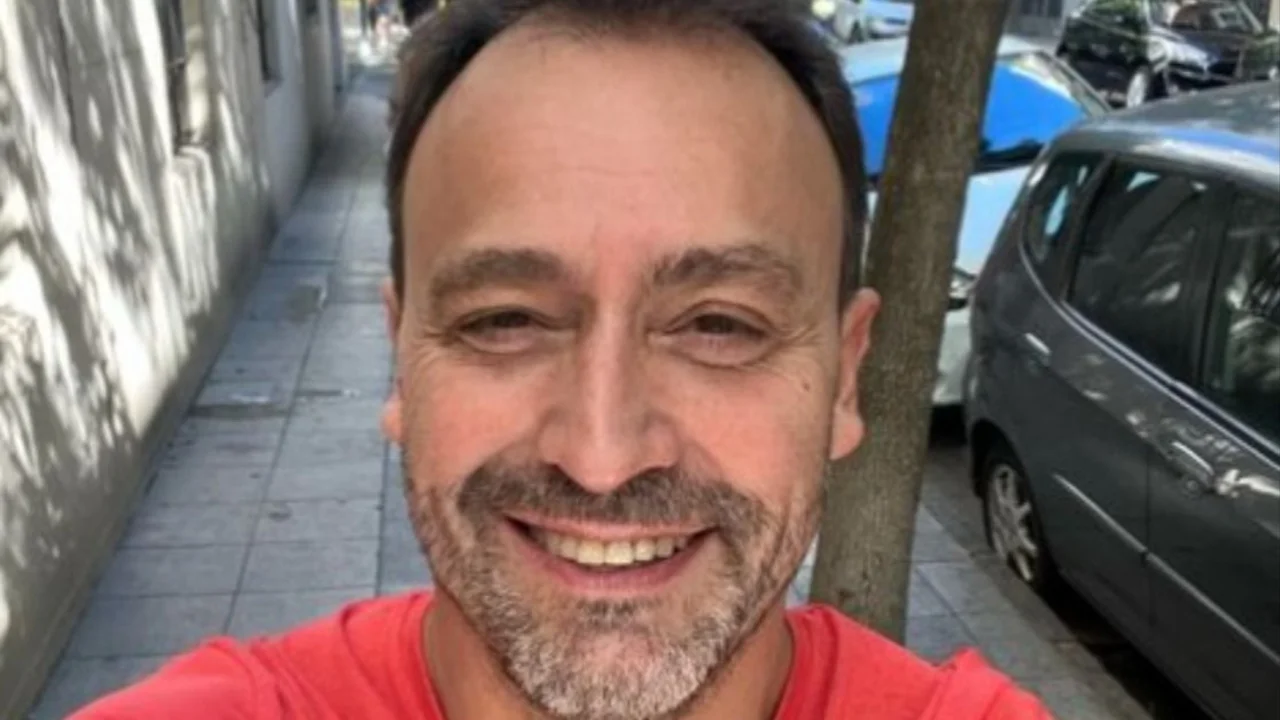 Adrián Pallares.