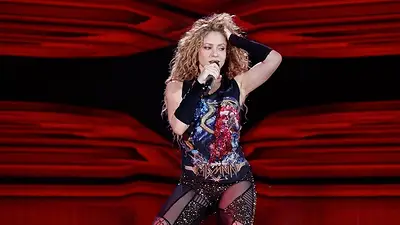 Shakira Shakira