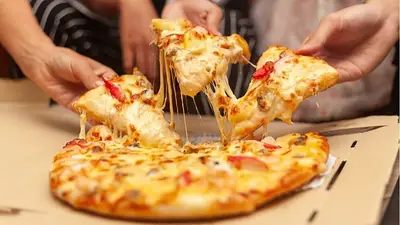 pizza, queso, pizzerías, cubiertos pizza, queso, pizzerías, cubiertos