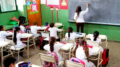 Gremios docentes de la CGT suspendieron el paro docente del miercoles Gremios docentes de la CGT suspendieron el paro docente del miercoles