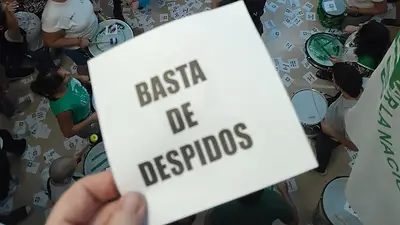 Trabajadores de Desarrollo y Salud realizaron un ruidazo en defensa de los puestos laborales Trabajadores de Desarrollo y Salud realizaron un ruidazo en defensa de los puestos laborales