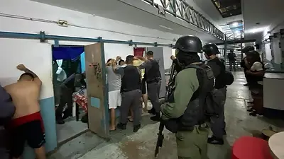 Sin control: mientras Pullaro remarca el orden en las cárceles, encontraron cocaína en oficinas del penal de Las Flores Sin control: mientras Pullaro remarca el orden en las cárceles, encontraron cocaína en oficinas del penal de Las Flores