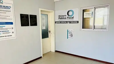 Un hombre fue detenido en Santa Fe por abusar de su hijastra de 13 años Un hombre fue detenido en Santa Fe por abusar de su hijastra de 13 años
