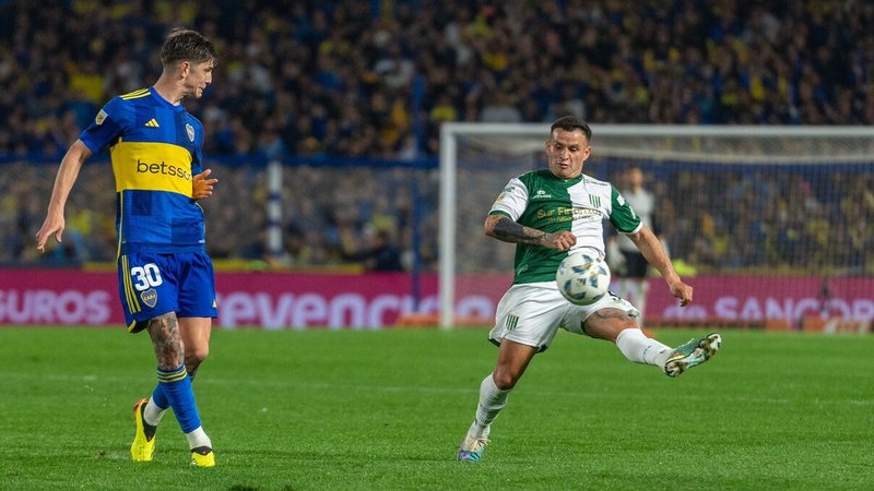 Boca visita a Banfield