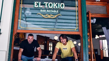 Reabre El Tokio, un auténtico café de barrio fundado en 1930
