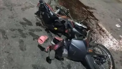 Grave accidente en la Autopista Rosario-Santa Fe: dos mujeres hospitalizadas tras el choque entre una moto y un auto Grave accidente en la Autopista Rosario-Santa Fe: dos mujeres hospitalizadas tras el choque entre una moto y un auto
