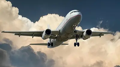 Avión. Avión.