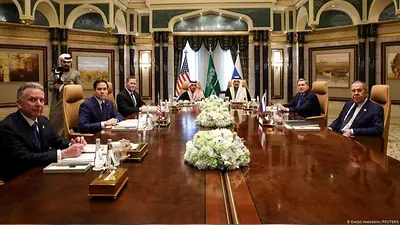 EEUU y Rusia restablecieron relaciones diplomáticas y acordaron negociar el fin de la guerra en Ucrania EEUU y Rusia restablecieron relaciones diplomáticas y acordaron negociar el fin de la guerra en Ucrania