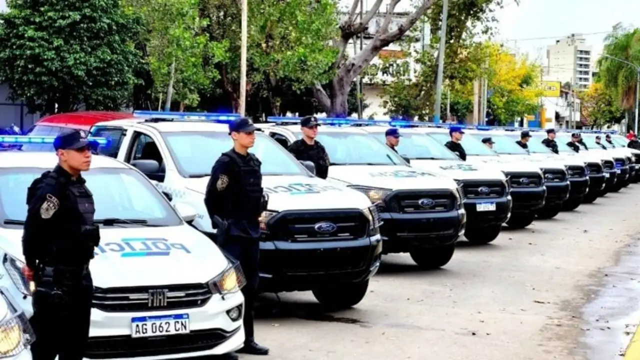 Axel Kicillof echó a 18 policías por intento de sedición