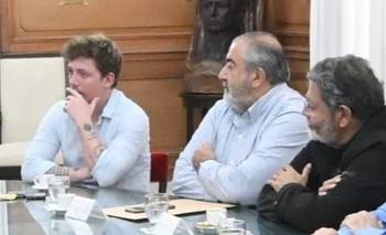 La CGT ata su suerte a la de Santiago Caputo | Cgt