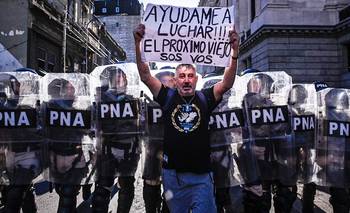 La crisis económica y la represión policial reviven el conflicto en la calle | Crisis económica
