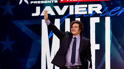 Milei se abrazó a "la internacional de derecha" en la CPAC y pidió "poner fin a la casta" Milei se abrazó a "la internacional de derecha" en la CPAC y pidió "poner fin a la casta"