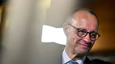 Merz, receloso de Trump, advierte de que "faltan cinco minutos para medianoche en Europa" Merz, receloso de Trump, advierte de que "faltan cinco minutos para medianoche en Europa"