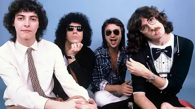 Qué va a pasar con Charly García en el reencuentro de Serú Girán en el Quilmes Rock. Qué va a pasar con Charly García en el reencuentro de Serú Girán en el Quilmes Rock.