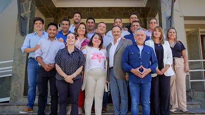 Reactivación de obras y más soluciones habitacionales: Quintela se reunió con intendentes de La Rioja para proyectar el 2025 Reactivación de obras y más soluciones habitacionales: Quintela se reunió con intendentes de La Rioja para proyectar el 2025
