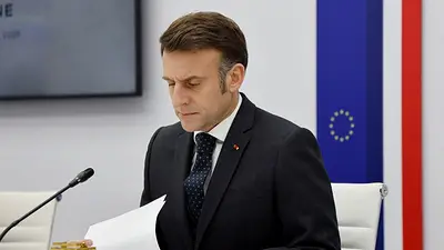 Macron y Merz acuerdan abrir un nuevo capítulo en las relaciones franco-alemanas, según una fuente Macron y Merz acuerdan abrir un nuevo capítulo en las relaciones franco-alemanas, según una fuente