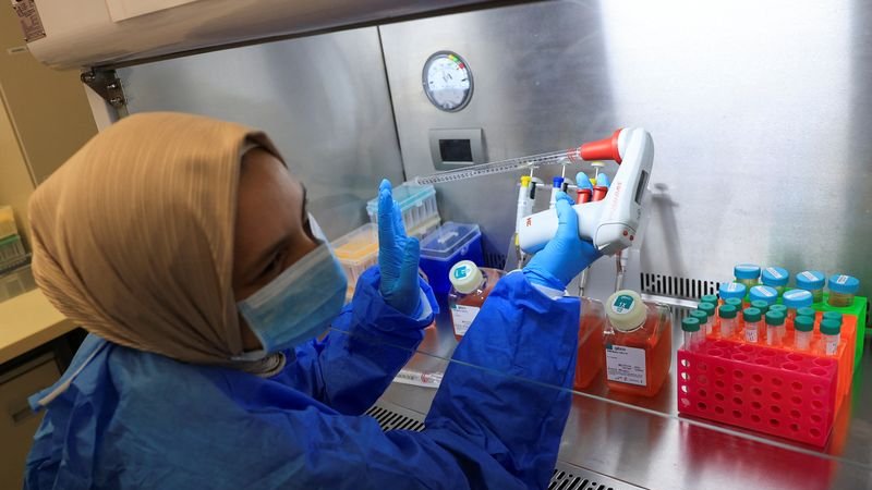 Servicios sanitarios colapsan en todo el mundo por los recortes de la ayuda de EEUU