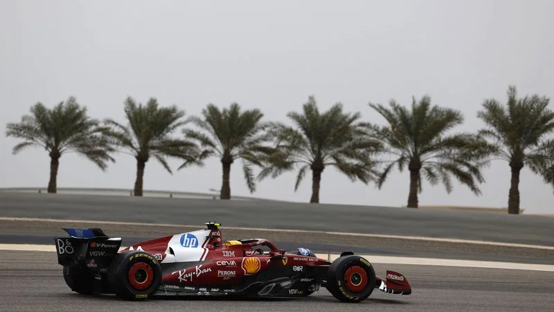 Sainz, de Williams, lidera la tabla de tiempos en pruebas de F1 en Baréin