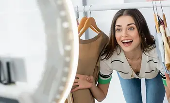 Desinfluencer, la nueva tendencia en redes para frenar las compras excesivas | Salud