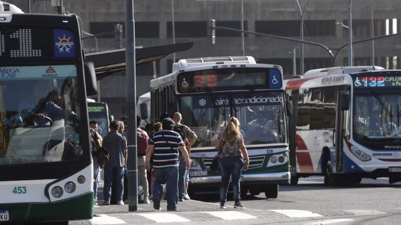 Qué colectivos dejarán de circular por el casco histórico de Tucumán. Restricción de colectivos en Tucumán. Por dónde dejarán de circular los colectivos.