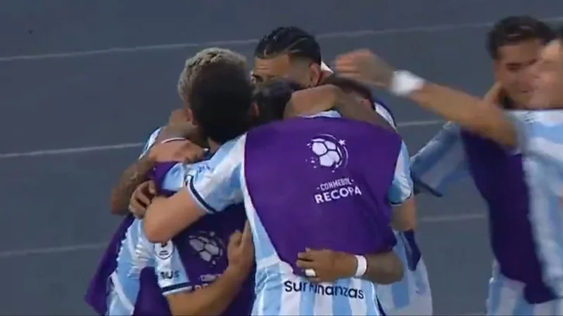 El gol de Matías Zaracho que le da la Recopa a Racing en Brasil