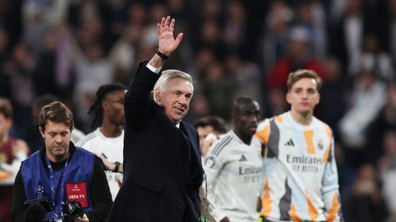 Ancelotti se muestra satisfecho con el trabajo defensivo de los delanteros del Real Madrid