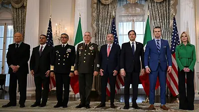 México y Canadá buscan adelantarse a los aranceles de Trump con medidas antidroga México y Canadá buscan adelantarse a los aranceles de Trump con medidas antidroga