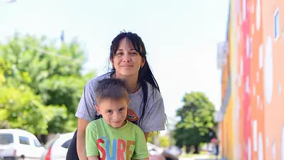Madre e hijo. Madre e hijo.
