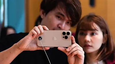 iPhone 16. iPhone 16.