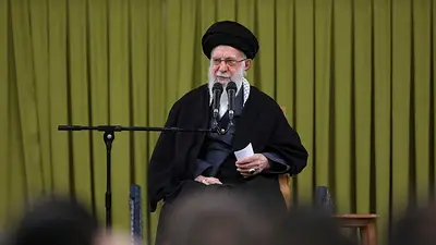 Jamenei advierte de un conflicto regional si EEUU ataca Irán Jamenei advierte de un conflicto regional si EEUU ataca Irán