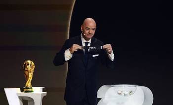 El presidente de la FIFA, Infantino, apoya el levantamiento del veto a Rusia | Fútbol