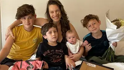 hijos de Pampita hijos de Pampita