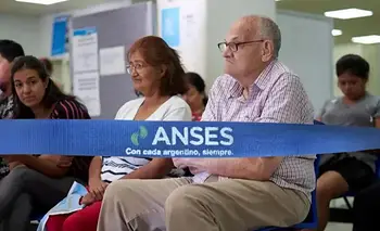 Fechas de cobro ANSES: quiénes cobran hoy jubilaciones, pensiones y AUH este lunes 31 de agosto | Anses