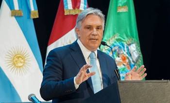 Llaryora se diferencia de Milei: Córdoba aumentó la jubilación mínima a $800 mil | Medidas