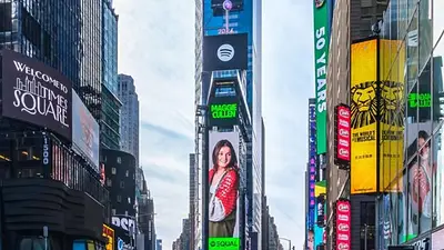 "No es IA": la figura del folklore que apareció en los más alto de Nueva York "No es IA": la figura del folklore que apareció en los más alto de Nueva York