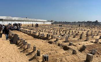 Tropas israelíes arrasaron con un cementerio de Gaza | Conflicto en medio oriente