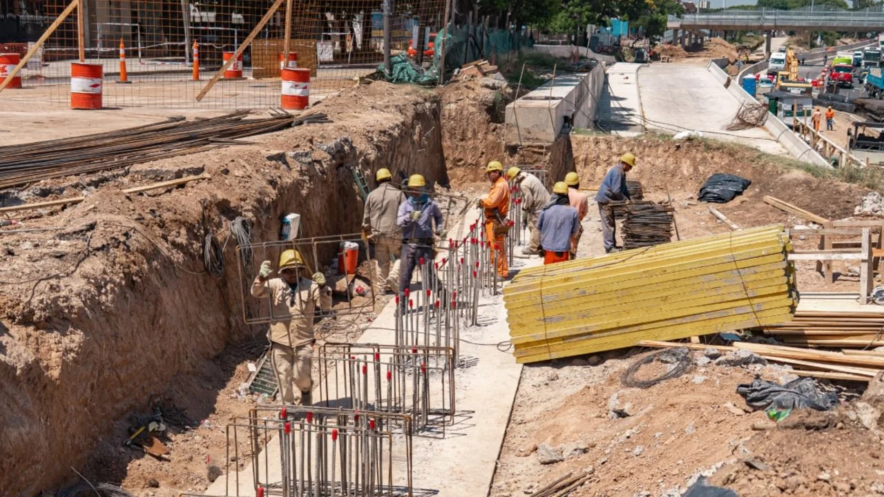 Cierran temporalmente la autopista Dellepiane: los tramos afectados y alternativas de salida