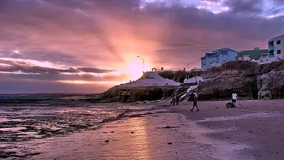 La villa balnearia de la Patagonia de piedras coloradas ideal para el verano 2026 La villa balnearia de la Patagonia de piedras coloradas ideal para el verano 2026