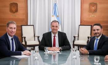 Valdés se reunió con Adorni y Santilli y ratificó su apoyo a la reforma laboral | Casa rosada 