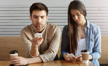 “Te amo, pero me aburro”: cuando el amor resiste, pero sin chispa | Parejas