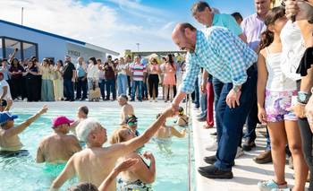 Complejo deportivo en barrio Guadalupe: Insfrán inauguró la primera obra pública del 2026 | Gildo insfrán