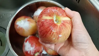 Por qué se le pone ácido cítrico a las frutas. Por qué se le pone ácido cítrico a las frutas.