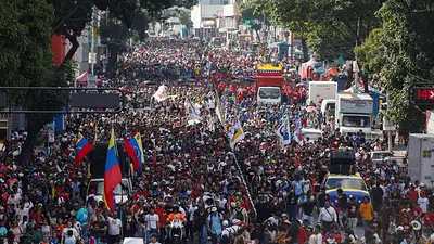 Desconfianza, deserciones y baja de bonificaciones minan control del Partido Socialista en Venezuela Desconfianza, deserciones y baja de bonificaciones minan control del Partido Socialista en Venezuela