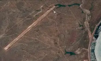 Piden informes sobre el aeródromo privado de Sierra Grande vinculado a Joe Lewis | Soberanía argentina