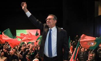 El socialista Seguro arrasa en el balotaje en Portugal frente a la extrema derecha | Portugal