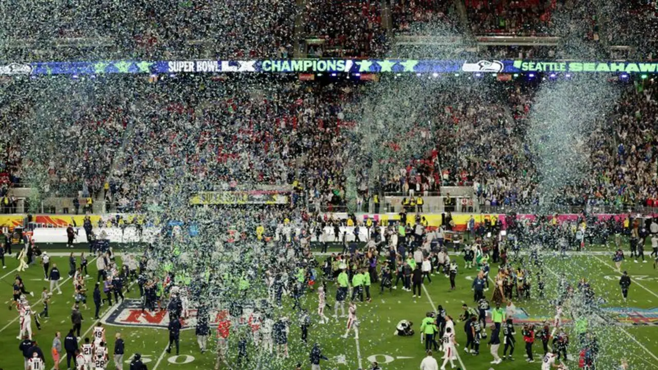 Los Seattle Seahawks se vengan y ganan la Super Bowl ante los Patriots con una defensa implacable