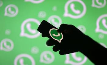 WhatsApp pone estados en primer plano y no se puede desactivar | Whatsapp