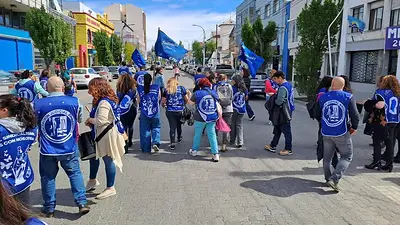 Santa Cruz: judiciales realizan tres días de paro por reclamos salariales y contra la reforma laboral Santa Cruz: judiciales realizan tres días de paro por reclamos salariales y contra la reforma laboral