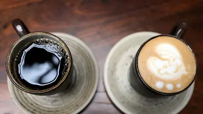 Bebidas con cafeína pueden ayudar a proteger el cerebro: estudio Bebidas con cafeína pueden ayudar a proteger el cerebro: estudio